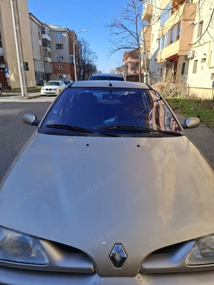 Vând Renault Megan  - imagine 2