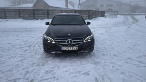 Mercedes Benz E 200   - imagine 3