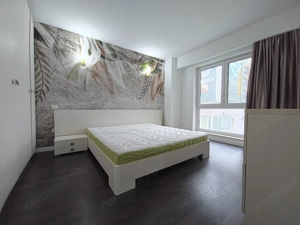 Centru Neversea apartament 3 camere decomandat vedere mare - imagine 6