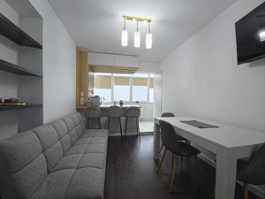 Centru Neversea apartament 3 camere decomandat vedere mare - imagine 8