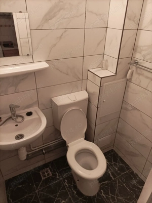 închiriez Garsonier  în zona complex studentesc  - imagine 4