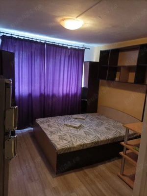închiriez Garsonier  în complex studentesc 