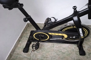 Bicicleta magnetică o spinning Progressive