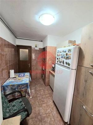 Apartament 3 Camere, Decomandat,  zona Casa de Cultura - imagine 5