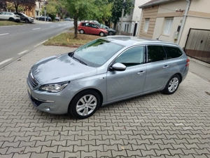Peugeot 308 1.2iT cu 130 cp,an 2015,euro 6,automat,navi