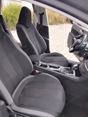 Peugeot 308 1.2iT cu 130 cp,an 2015,euro 6,automat,navi - imagine 10