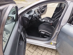 Peugeot 308 1.2iT cu 130 cp,an 2015,euro 6,automat,navi - imagine 9