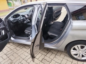 Peugeot 308 1.2iT cu 130 cp,an 2015,euro 6,automat,navi - imagine 8