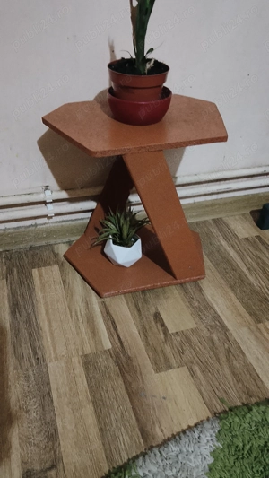 suport ghiveci flori sau obiecte