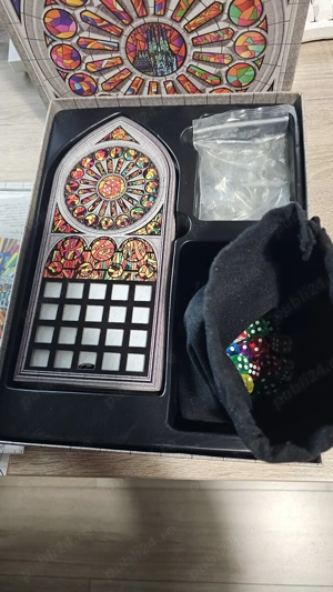 Sagrada + Expansiune 6 jucatori (RO) - Joc de societate Sleved