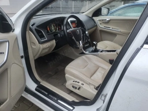 Vand volvo xc60 face-lift 2014 euro 6  - imagine 2
