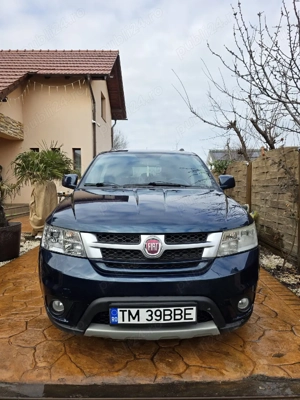 Suv 4 4 automata 7 locuri - imagine 3