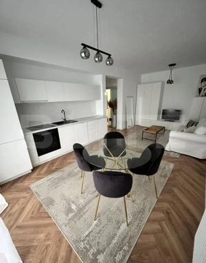 Apartament 2 camere, semidecomandat - Prima Oneștilor