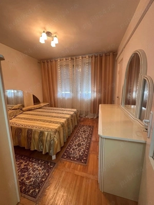 De vanzare apartament cu 3 camere și 3 debarale, mobilat și utilat 65.000euro