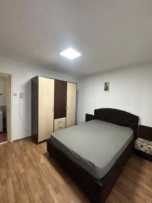 De vanzare garsonieră confort 1 cu balcon , mobilata și utilata, situata in zona centrala 31.000euro