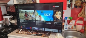 Smart LG 109 cm = 650 lei