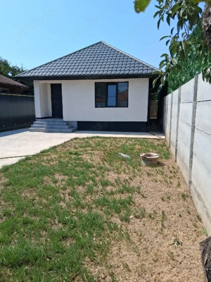 casă de vânzare proprietate  - imagine 7