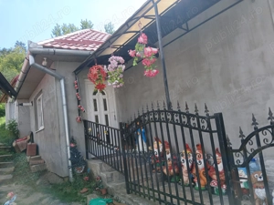 Vând casă in Gherla, strada Livezii, zonă liniștită lângă pădure.  - imagine 4
