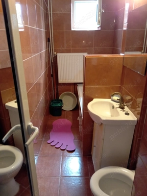 Închiriez apartament 2 camere  - imagine 2