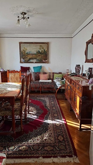 Apartament 3 camere decomandate zona Piata Hermes.