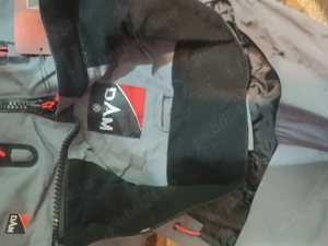 jacheta anti vant si ploaie