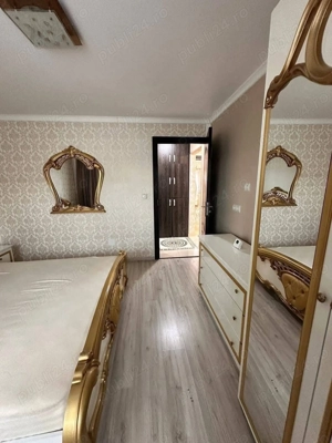 De vanzare apartament cu 2 camere și 2 balcoane, mobilat și utilat, renovat, in zona Episcopiei - imagine 3