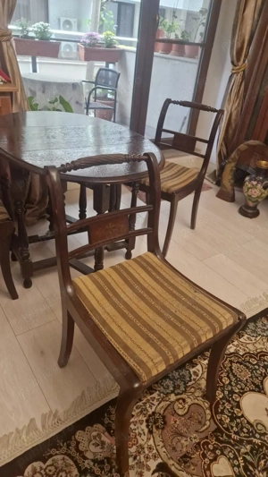 Set mobilier masa si 3 scaune