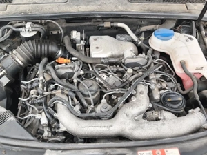   Audi A 6 Avant. 2009 - 2.7TDI,Manuala,Euro 5-3600 euro ușor negociabil    - imagine 4