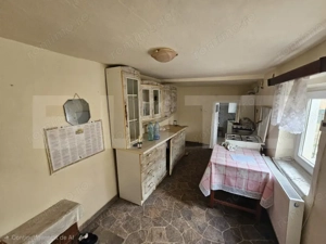 Casă cu 4 camere, teren 544 mp, 2 fronturi stradale asfaltate, Cricau - imagine 5