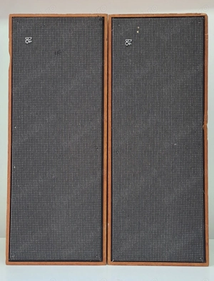 Boxe Vintage Bang & Olufsen Beovox 1000   Lemn Tec (Teak)   Design Jacob Jensen   1967