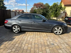 Mercedes Benz E350 CDI 4Matic  - imagine 2
