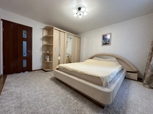 De vanzare apartament cu o camera in zona Dambovita