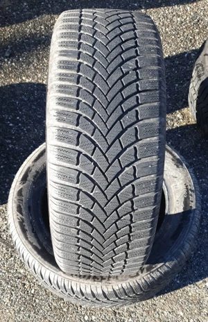 set 4 anvelope M+S/iarna 225/55/17 Bridgestone +7 mm DOT 2122 - imagine 4