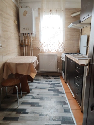 Închiriez apartament  - imagine 2