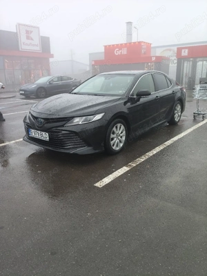 Vand tu Toyota camry hibrid 2019 - imagine 3