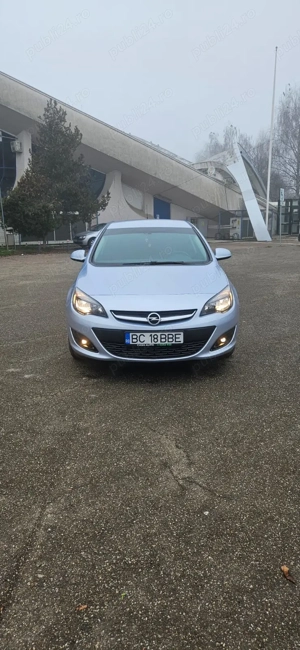 OPEL ASTRA J 1.4,140CP Benzină KM 126000