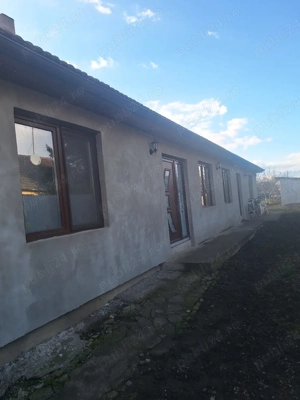 de vinzare  - imagine 2