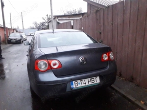 Vanzare VW Passat 1.8 Benzină 2008  Manuală - imagine 3
