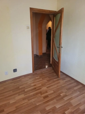 apartament 4 camere ,2 bai ,2 tersase - imagine 5