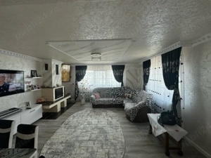 vand casa la lebada-lac - imagine 2