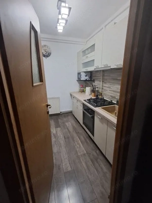 Apartament de 2 camere ( Bloc anvelopat )-Brasovul Vechi - imagine 3