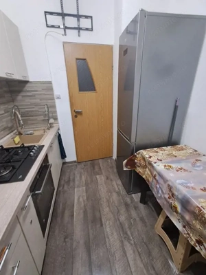 Apartament de 2 camere ( Bloc anvelopat )-Brasovul Vechi - imagine 4