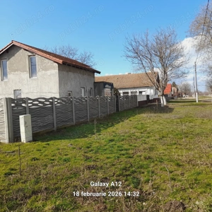 Vand casa in rosu - imagine 3