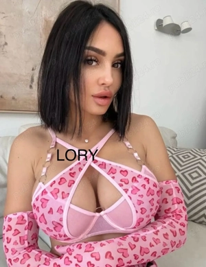 BUNA!fac deplasări,la locația mea,accept și cupluri!