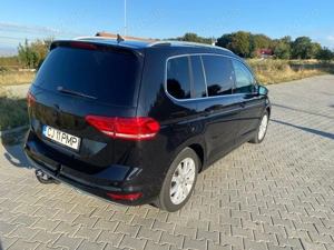 Vand Volkswagen Touran 2.0 TDI SCR Highline an 2016 - imagine 3