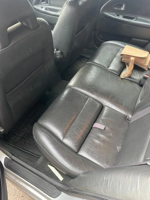 Volvo V40 primul proprietar - imagine 7