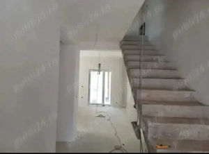 Dumbrăvița, CASĂ tip Duplex P+E în zona lac-pădure, 110 mp utili, 256 mp teren, preț 198000 euro - imagine 4