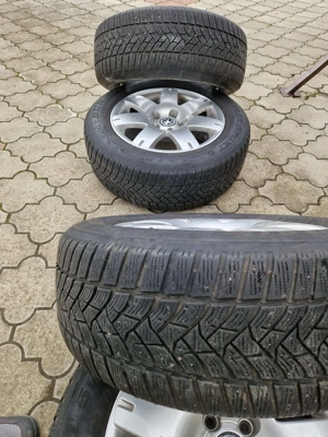 4 anvelope iarna Dunlop 215/60/R16 - imagine 5