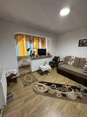 Vand apartament cu 3 camere 