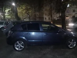 Opel Astra H an2008 17 diesel 6 trepte  - imagine 3